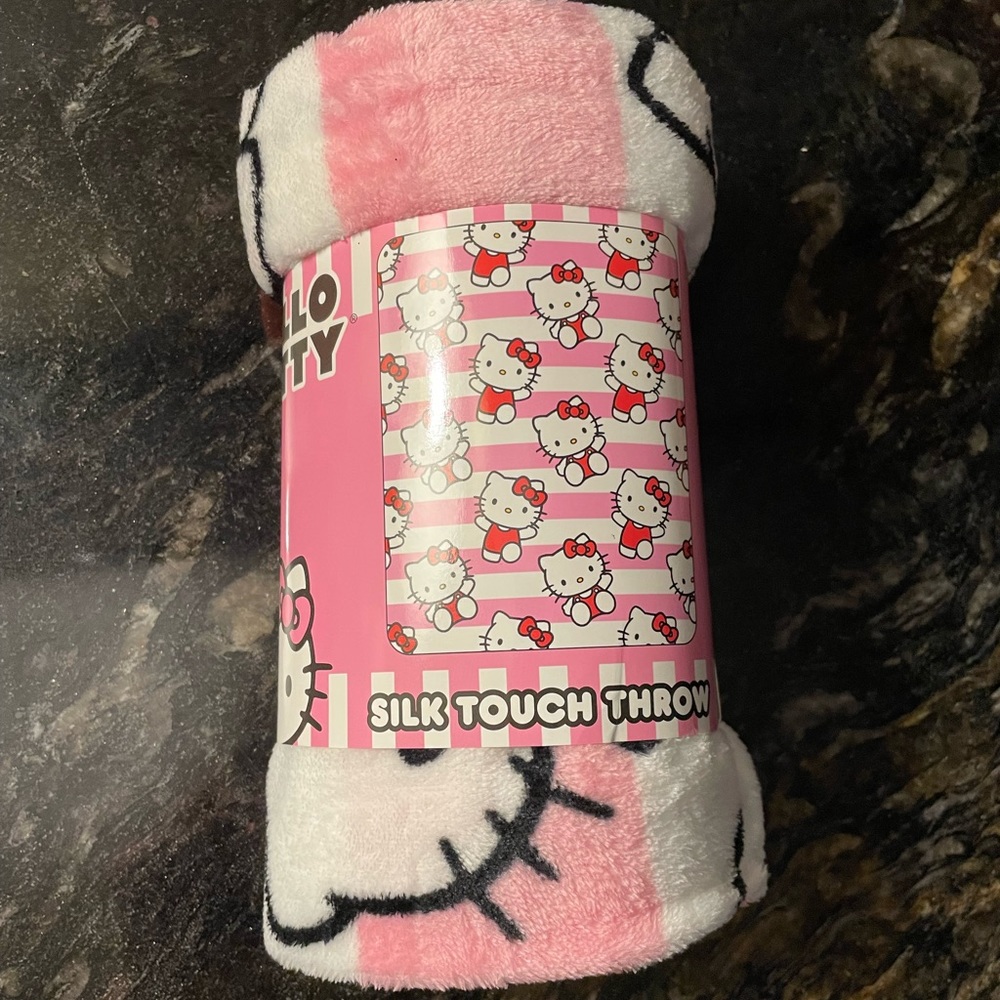Hello Kitty Throw Blanket
